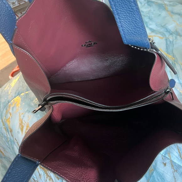 Beautiful Coach Tote Bag, perfect for fall! - Picture 8 of 11